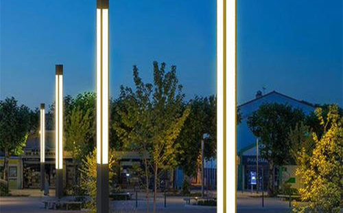 太阳能当雄景观灯定制常见问题与解决方案